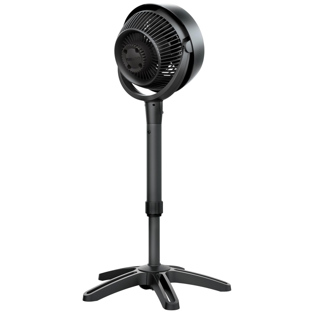 Ventilador Pedestal com 3 Velocidades e Altura Ajustável, 110V 58W, VORNADO 683 CR1 0226 06, Preto